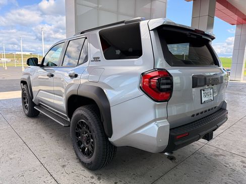 New 2026 Toyota 4Runner TRD Off-Road Premium image 7