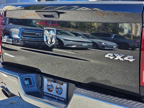 Used 2011 RAM 1500 Big Horn AWD/4WD image 14