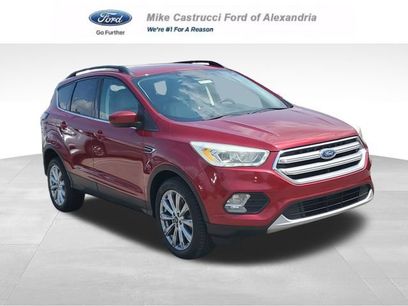 Used 2017 Ford Escape SE w/ SE Leather Comfort Package