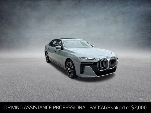 Certified 2025 BMW 740i xDrive image 2