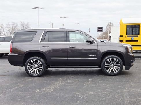 Used 2017 GMC Yukon Denali w/ Open Road Package image 2