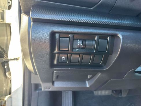 Used 2023 Subaru Impreza 2.0i image 31