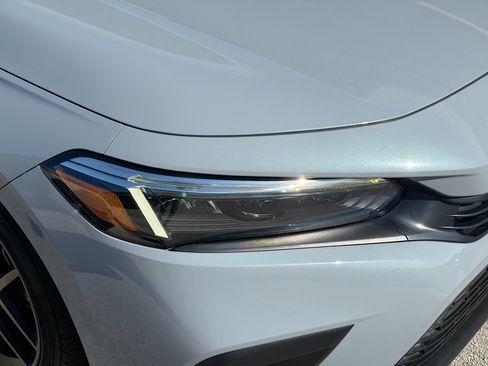 Used 2023 Honda Civic Sport image 33