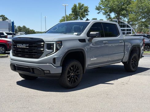 Used 2024 GMC Sierra 1500 Elevation AWD/4WD image 7