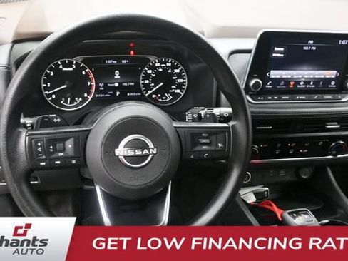 Used 2023 Nissan Rogue S AWD/4WD image 10