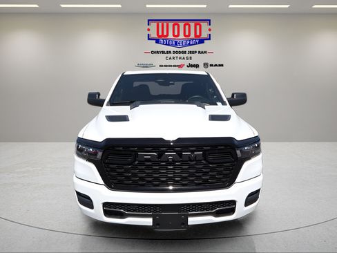 New 2026 RAM 1500 Express AWD/4WD image 8