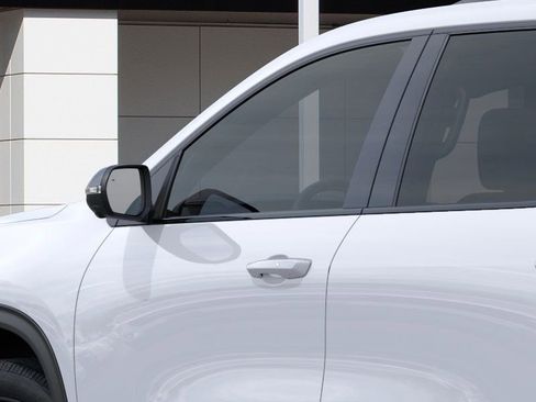 Used 2026 GMC Acadia Elevation w/ Black Edition image 13