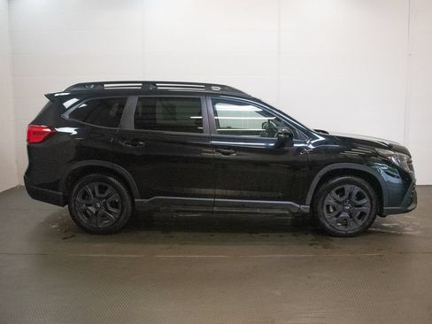 Used 2023 Subaru Ascent Onyx Edition AWD/4WD image 3