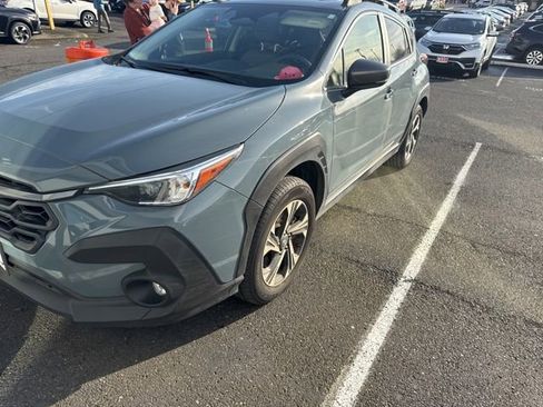 Used 2024 Subaru Crosstrek 2.0i Premium image 2