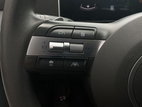 Used 2025 Hyundai Sonata SEL FWD image 33