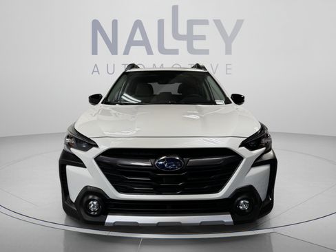 Used 2025 Subaru Outback Limited w/ Popular Package #2 AWD/4WD image 8