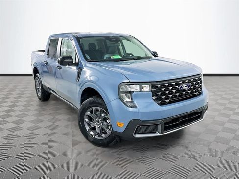 New 2026 Ford Maverick XLT w/ XLT Luxury Package FWD image 1
