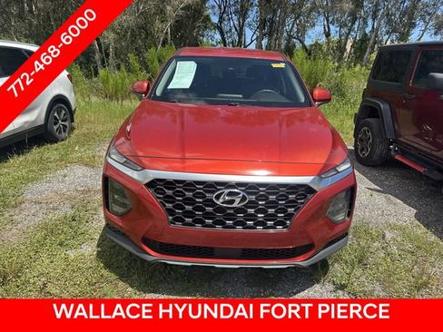 Used 2020 Hyundai Santa Fe SE w/ Cargo Package FWD image 2