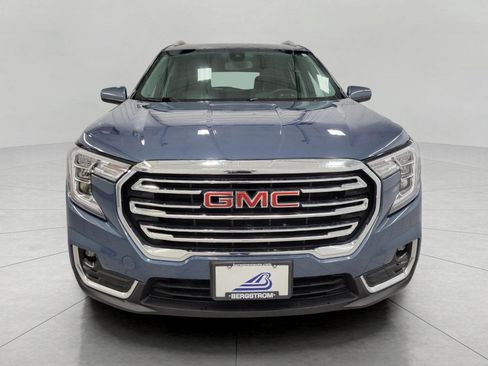 Used 2024 GMC Terrain SLT image 14