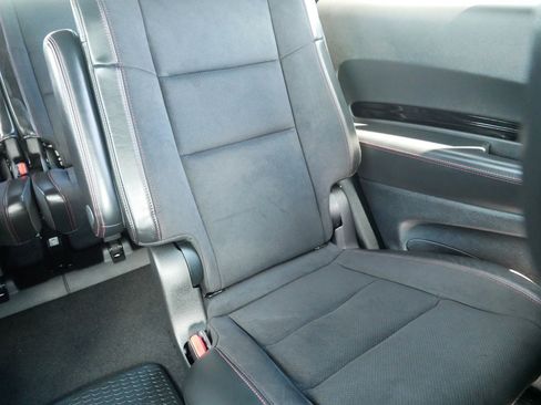 Used 2025 Dodge Durango GT AWD/4WD image 14