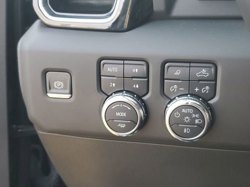 Used 2023 GMC Sierra 1500 Denali Ultimate image 19