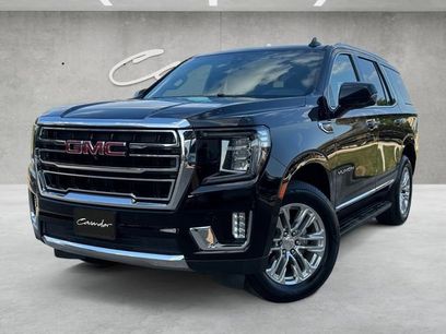 Used 2022 GMC Yukon SLT w/ SLT Premium Package