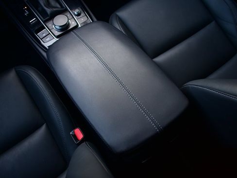 Used 2024 MAZDA CX-30 AWD 2.5 S w/ Select Sport Pkg image 32