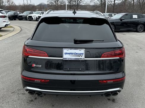 Used 2023 Audi SQ5 Premium Plus w/ Premium Plus Package image 9