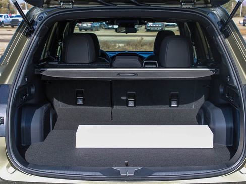 New 2026 Subaru Forester Premium image 25