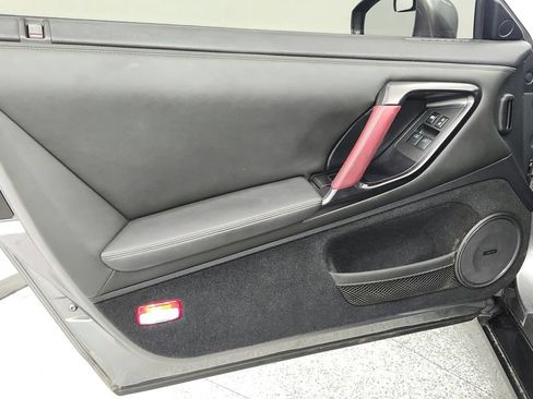 Used 2012 Nissan GT-R Black Edition AWD/4WD image 25
