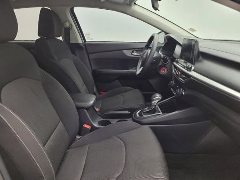 Used 2019 Kia Forte FE w/ Paint Protection Film Package image 21