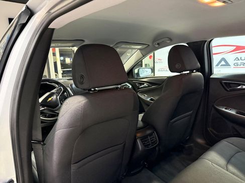 Used 2022 Chevrolet Malibu LT image 41