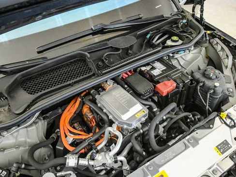 Certified 2023 BMW iX xDrive50 w/ Premium Package AWD/4WD image 27