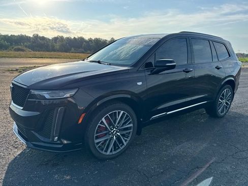 Used 2023 Cadillac XT6 Sport AWD/4WD image 1