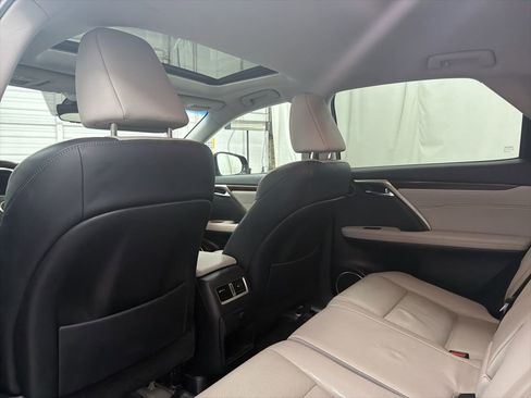 Used 2017 Lexus RX 350 FWD image 19