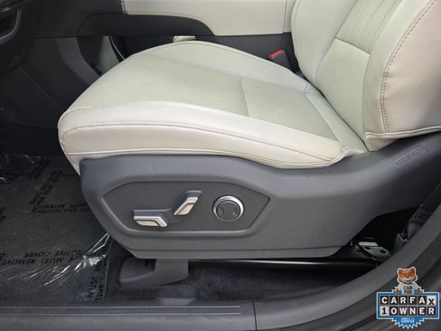 Used 2025 Hyundai Santa Fe SEL FWD image 27