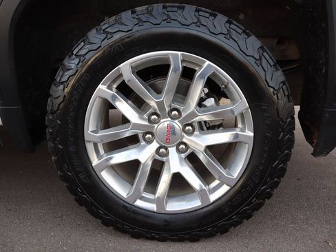 Used 2019 GMC Sierra 1500 SLT w/ SLT Premium Package image 44