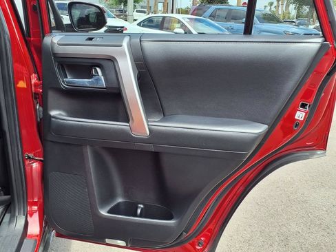 Used 2021 Toyota 4Runner SR5 Premium w/ Moonroof Package RWD image 14