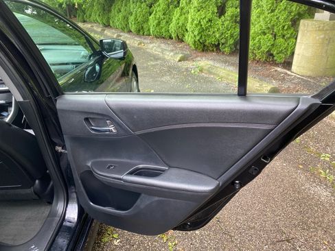 Used 2013 Honda Accord EX-L image 24