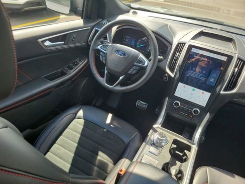 Certified 2024 Ford Edge ST-Line AWD/4WD image 33