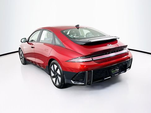 Used 2024 Hyundai Ioniq 6 SE RWD image 5