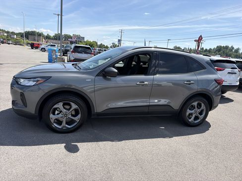 Used 2025 Ford Escape ST-Line AWD/4WD image 11
