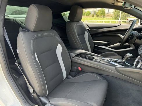 Used 2021 Chevrolet Camaro LT RWD image 29