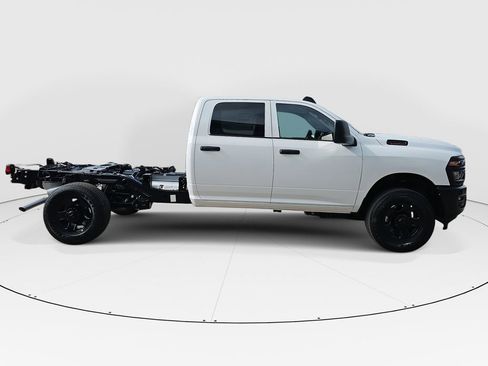 New 2026 RAM 2500 Tradesman image 2