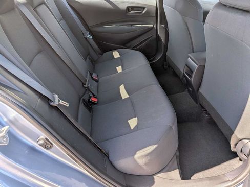 Used 2022 Toyota Corolla LE FWD image 18