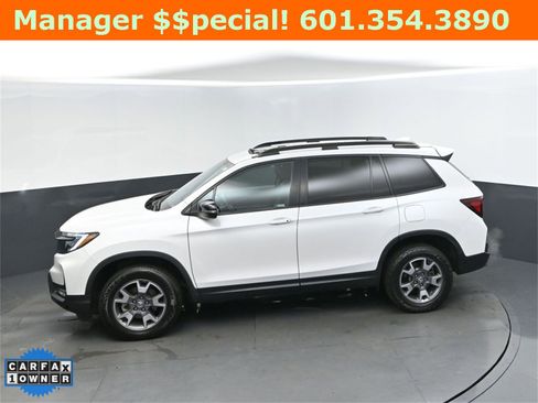 Used 2023 Honda Passport TrailSport image 32