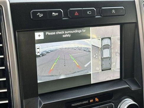 Used 2018 Ford F150 Platinum w/ Equipment Group 701A Luxury image 14