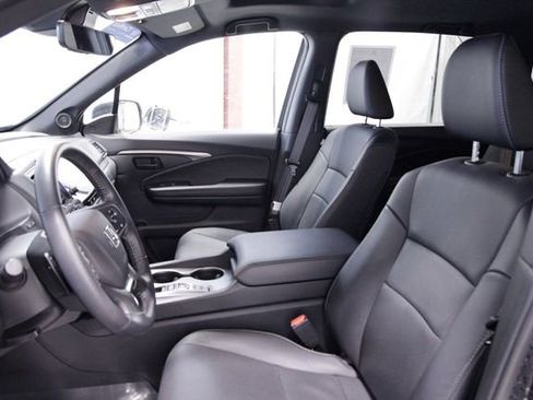 Certified 2024 Honda Passport EX-L image 14