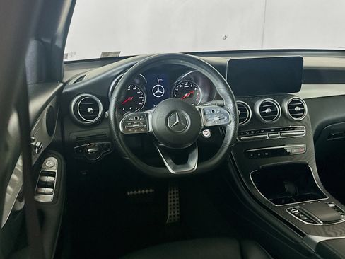 Used 2022 Mercedes-Benz GLC 300 image 17