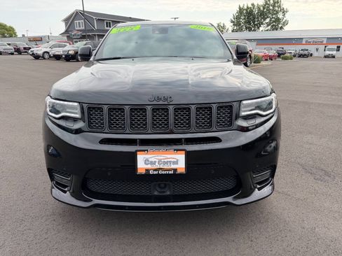 Used 2019 Jeep Grand Cherokee SRT w/ Trailer Tow Group IV AWD/4WD image 8