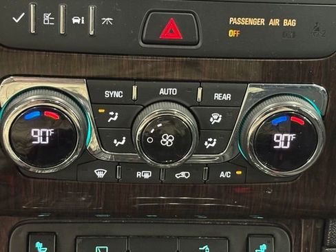 Used 2016 Chevrolet Traverse LT AWD/4WD image 24