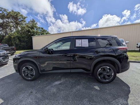 Used 2025 Nissan Rogue SV AWD/4WD image 5
