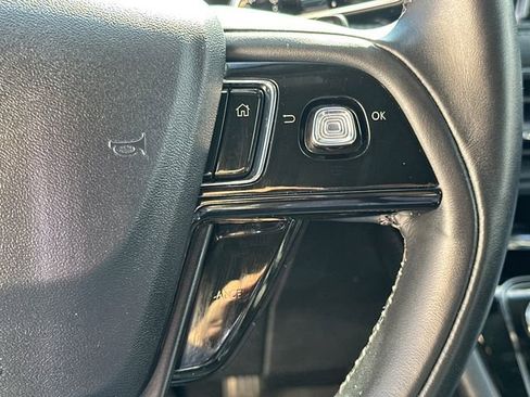 Used 2021 Lincoln Corsair AWD w/ Equipment Group 101A image 28