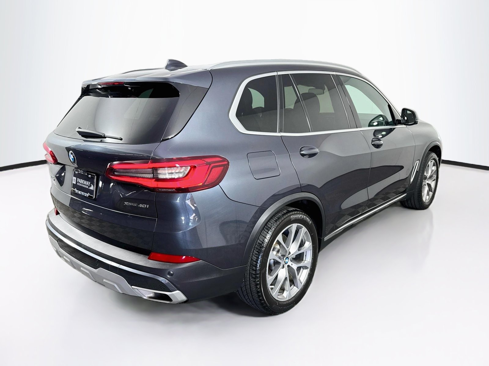 Used 2019 BMW X5 xDrive40i w/ Convenience Package AWD/4WD image 7