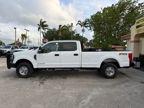 Used 2018 Ford F350 XL w/ Power Equipment Group image 2